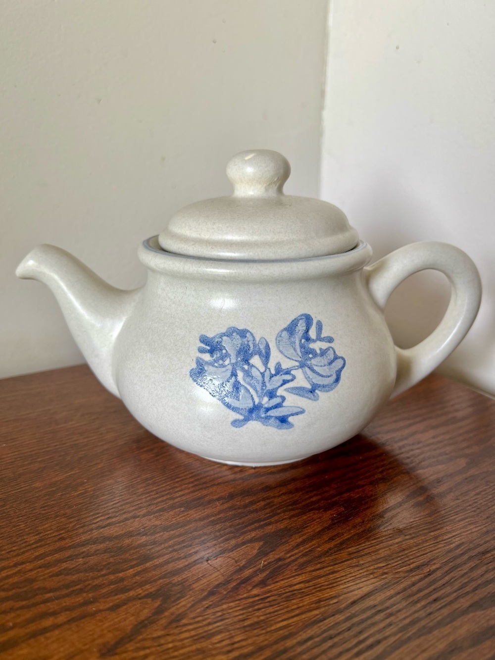PFALTZGRAFF YORKTOWNE VINTAGE TEA POT MINI